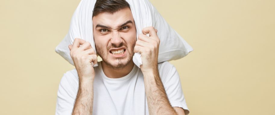 Arykuł banner - Chrapanie - przyczyny zjawiska, diagnostyka i leczenie. Czy chrapanie jest groźne dla zdrowia?