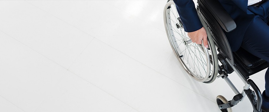 Arykuł banner - Dystrofia mięśniowa - co to takiego? Jakie są objawy dystrofii mięśniowej, jak się ją diagnozuje i jak wygląda leczenie oraz rehabilitacja w dystrofii mięśniowej?