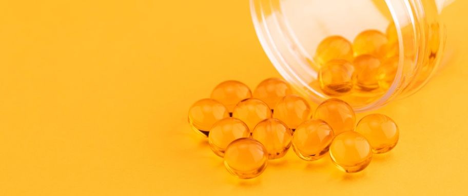 Arykuł banner - Kwas EPA (kwas eikozapentaenowy) należy do kwasów tłuszczowych omega 3. Czy DHA i EPA powinny być przyjmowane w postaci suplementów diety?