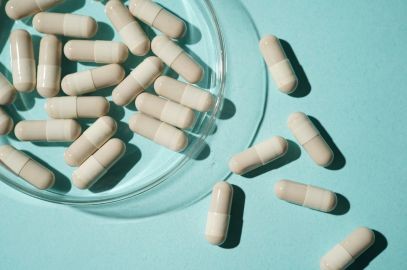 Zdjęcie artykułu - Bifidobacterium bifidum - co to takiego i jak działają probiotyki z jego zawartością? Czy preparaty z Bifidobacterium bifidum są pomocne przy IBS?