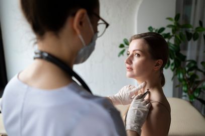 Zdjęcie artykułu - Chłoniak Hodgkina - przyczyny, objawy i leczenie chłoniaka Hodgkina. Jak wygląda diagnostyka ziarnicy złośliwej i jakie są rokowania przy chłoniaku Hodgkina?