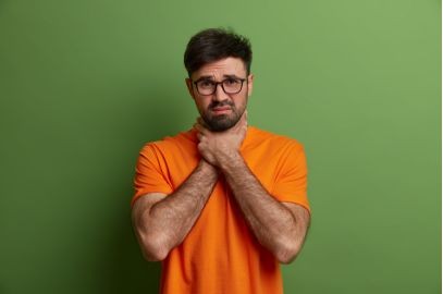Zdjęcie artykułu - Jakie leki stosować na anginę? Ranking preparat&oacute;w wpomagających leczenie anginy