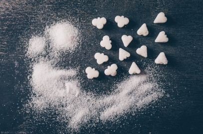 Zdjęcie artykułu - Słodziki - jakie są zamienniki tradycyjnego cukru? Cukry i słodziki naturalne oraz sztuczne - właściwości i bezpieczeństwo zamiennik&oacute;w cukru