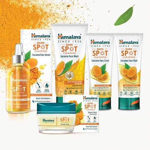#2 – HIMALAYA Dark Spot Clearing Curcuma Peeling do twarzy na przebarwienia, 75ml