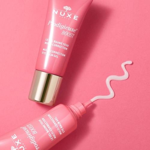 #4 – NUXE Zestaw Prodigieuse Boost Krem rozświetlający do sk&oacute;ry suchej, 40 ml + Żelowy balsam pod oczy, 15 ml