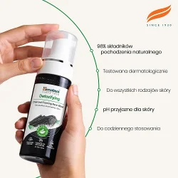 #2 – HIMALAYA Detoksykująca Pianka do mycia twarzy z Aktywnym Węglem, 150ml