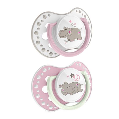 Miniaturka artykułu - LOVI Smoczek silikonowy dynamiczny NIGHT &DAY Girl Hippo 3-6m, 2 szt.